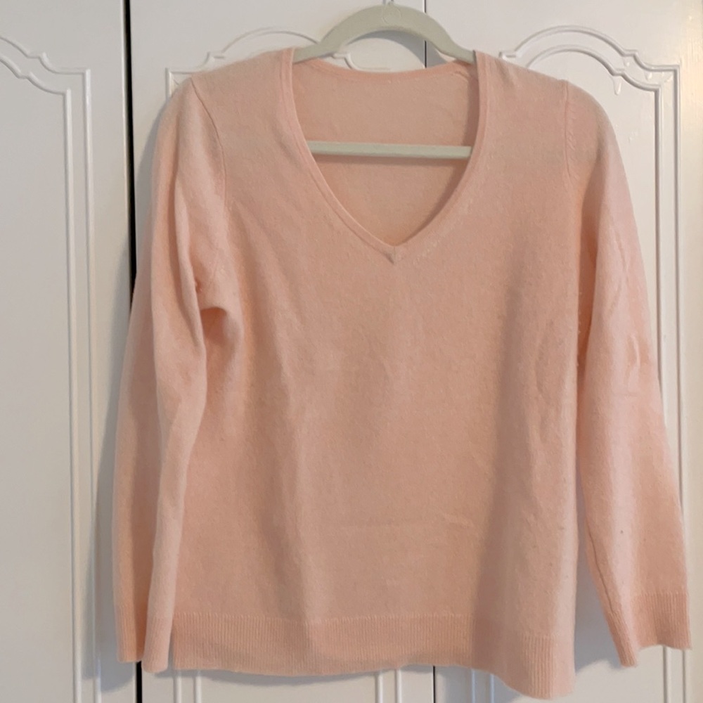 Charter Club Luxury cashmere v-neck sweater
